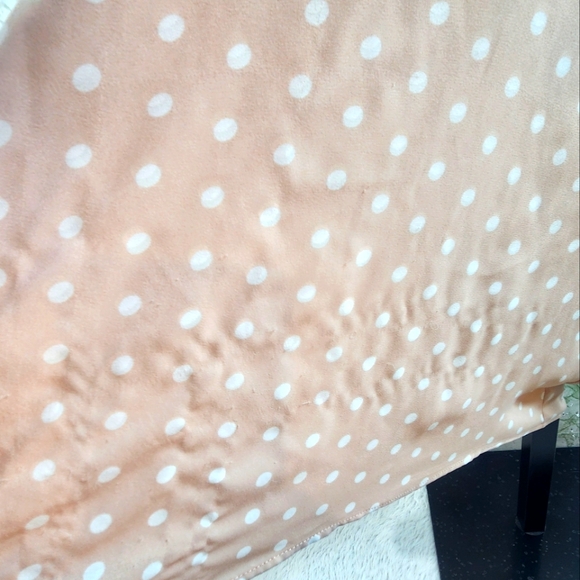 DR2 Polka Dot Vneck Blouse - Picture 6 of 10